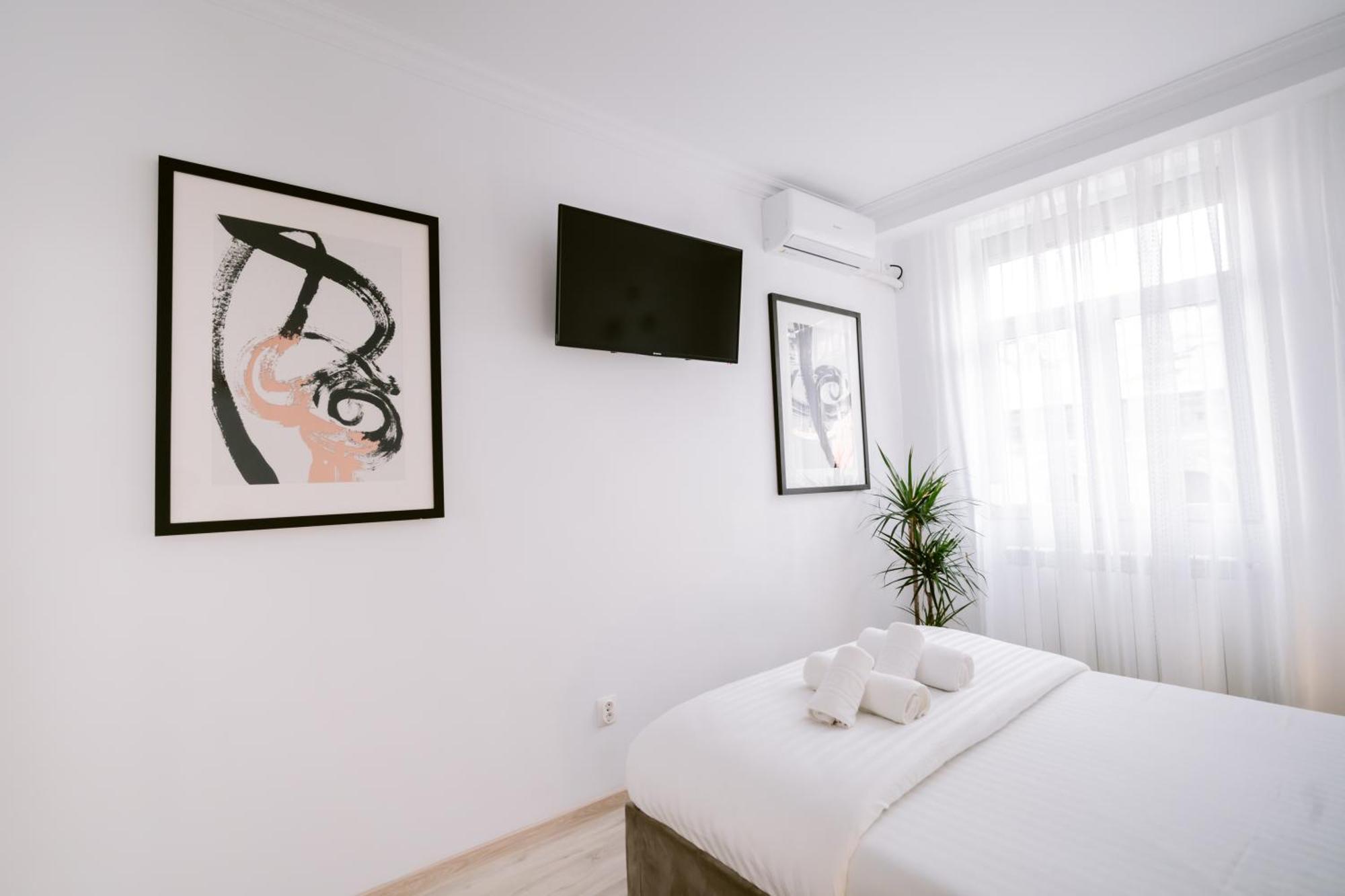 Historic Bucharest Hideway Apartamento Exterior foto